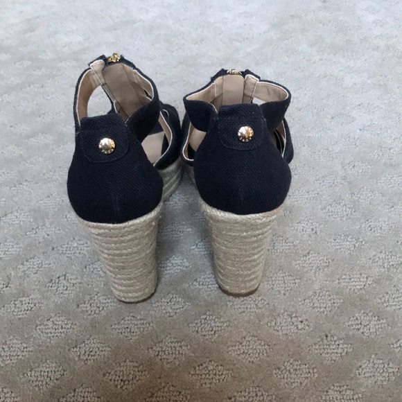 Michael kors wedges - Picture 4 of 4